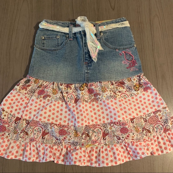 3 Skirt Bundle! New w/ tags & Like New!❤️ - Picture 2 of 13